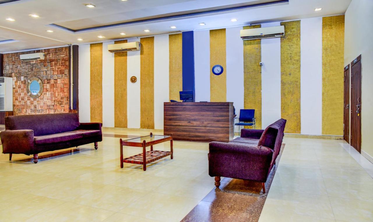 Hotel Treebo Trip Mittal Gardens Shiliguri Exterior foto